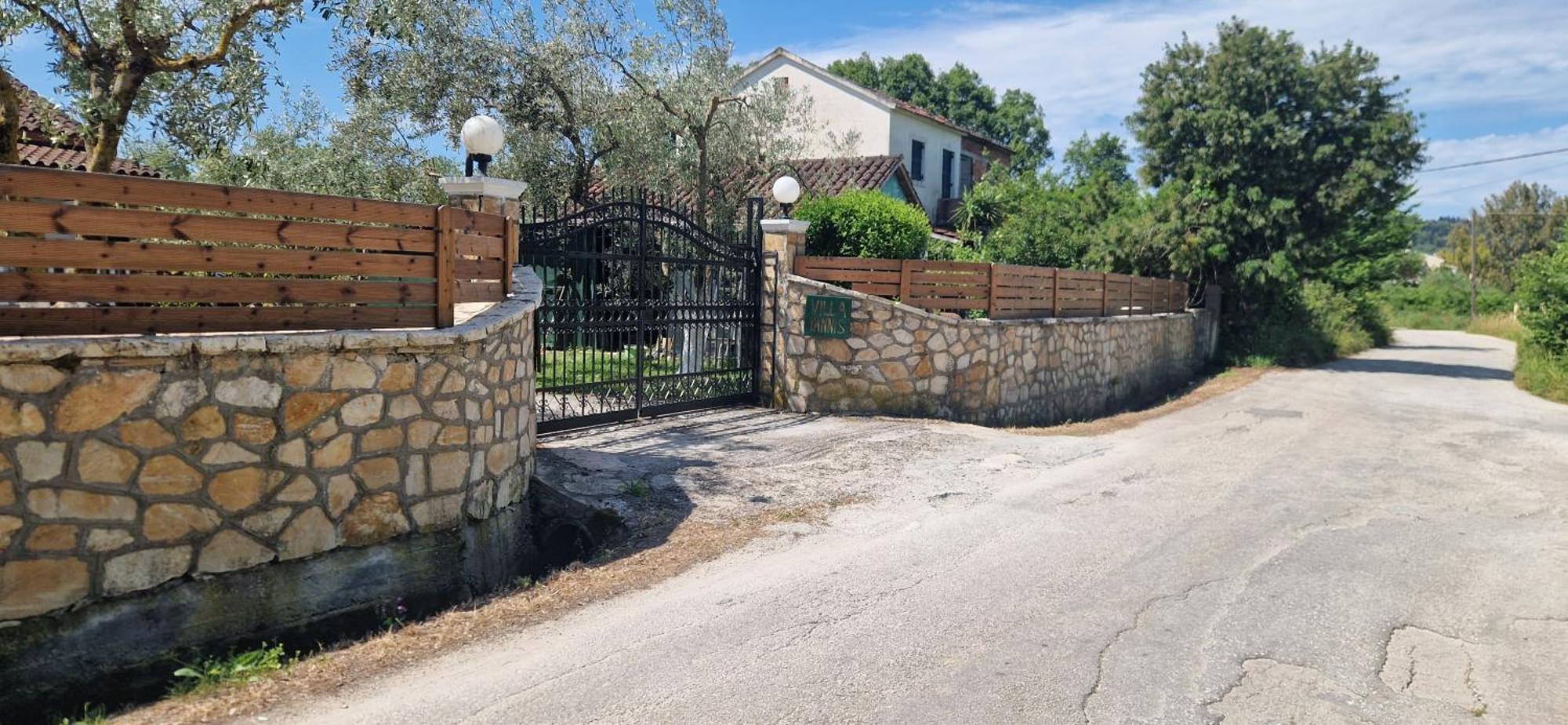 Villa Yannis 1 Roda  Exterior photo